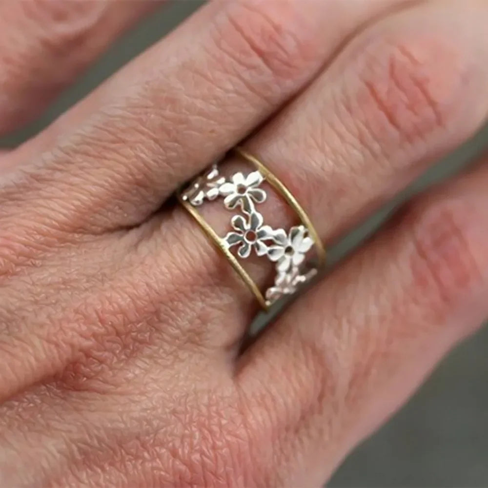 VINTAGE LAYERED THICK GOLD RING