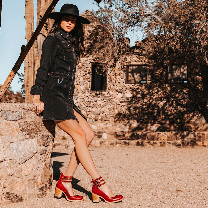 Elyzo Boots